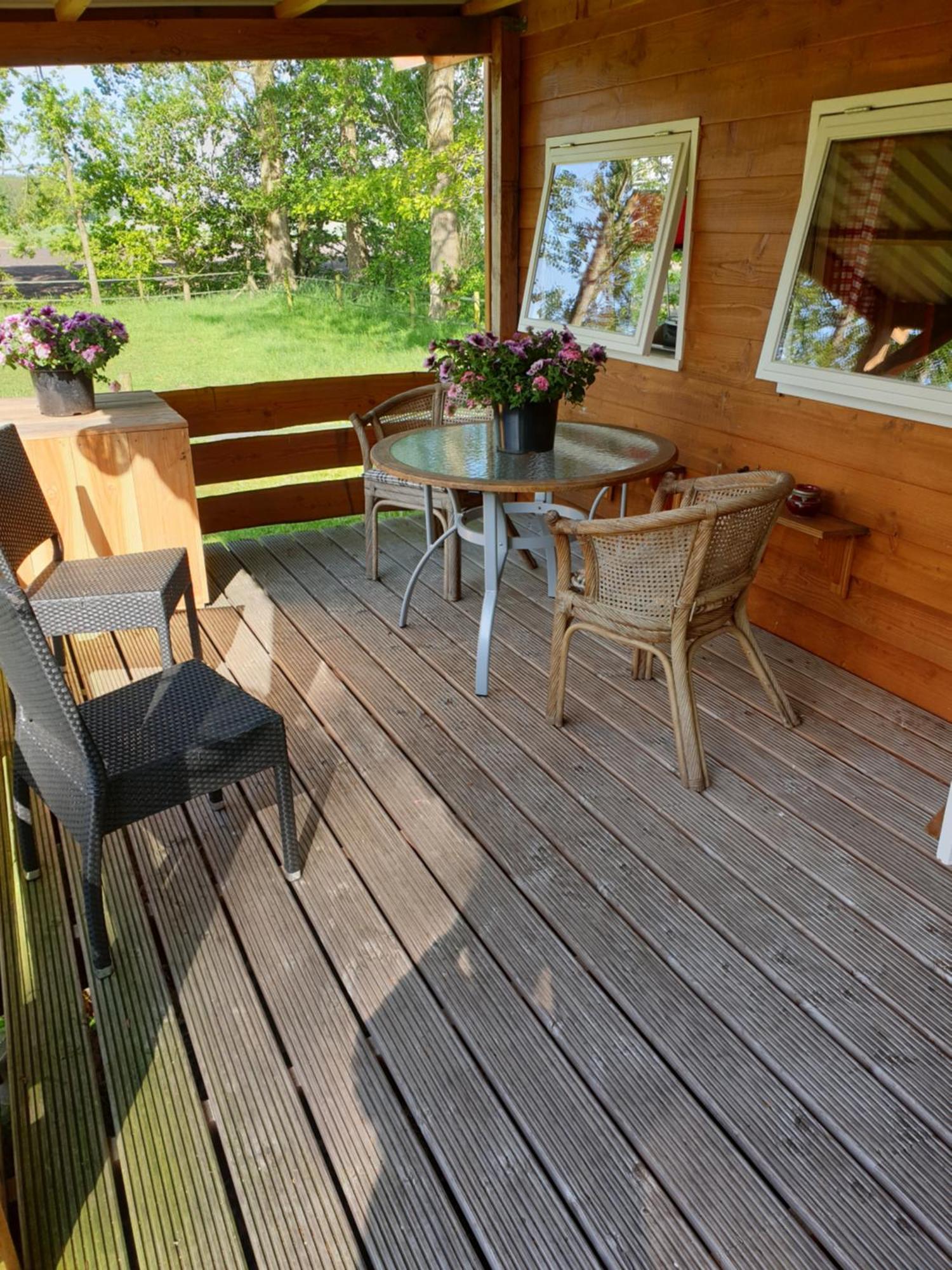 Tiny House Het Reebokje Daire Vriescheloo Dış mekan fotoğraf